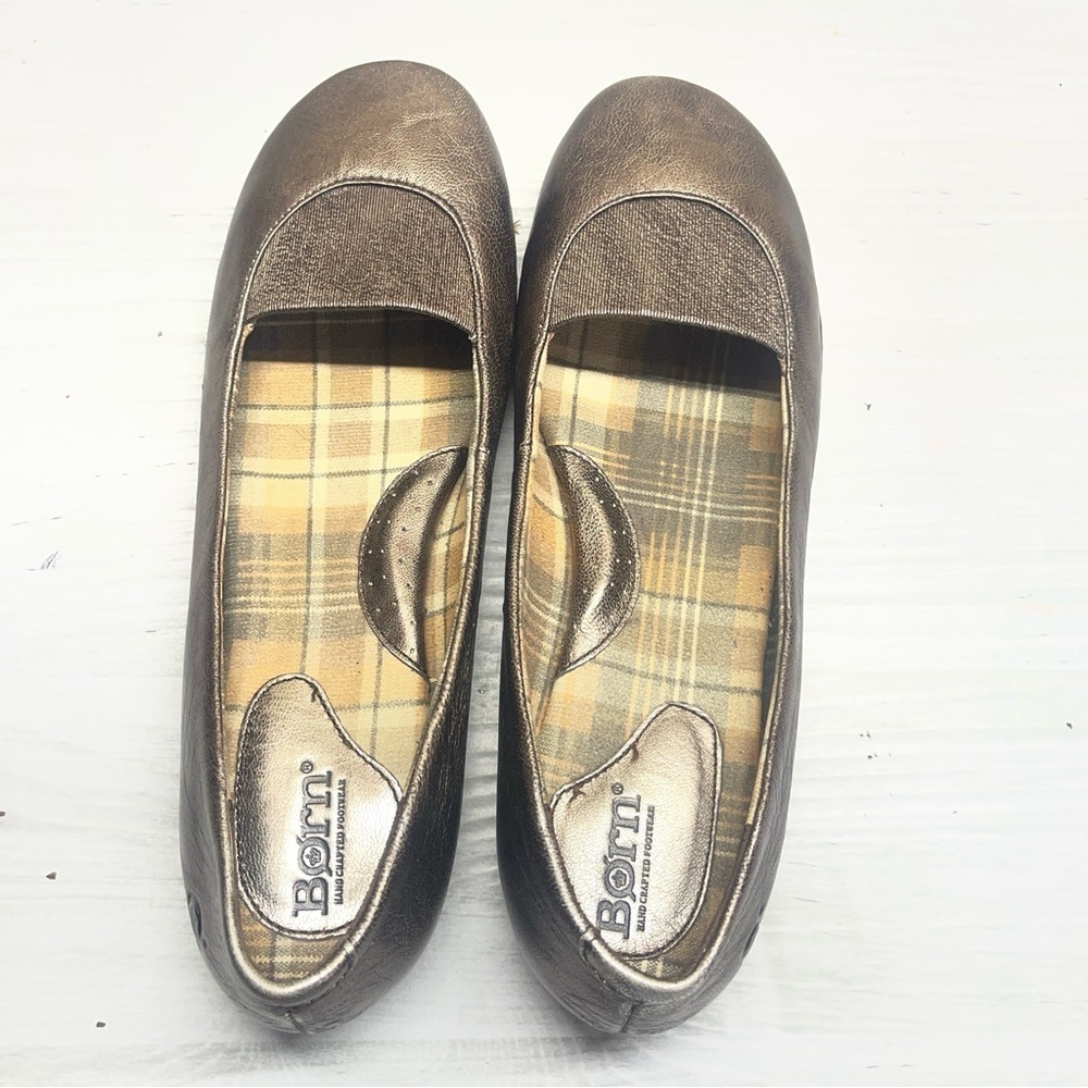 Born Metallic Leather Slip On Ballet Flats Comfort Shoes Women’s Size 9 - Picture 3 of 13